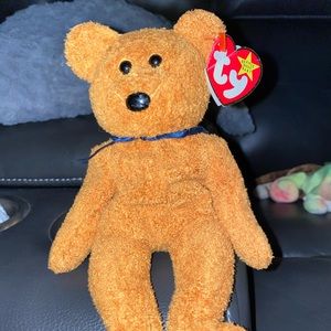 TY Beanie Baby Bear Fuzz